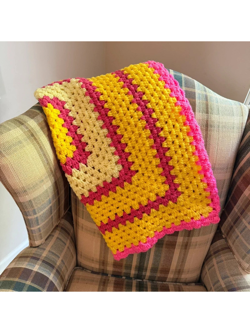 Vintage Handmade Crochet Granny Square Baby Blanket Pink Yellow 32x32